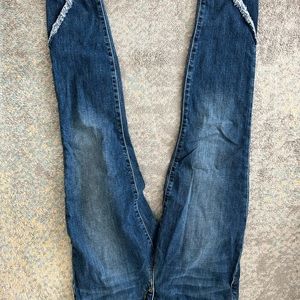 MID RISE SKINNY ANKLE JOE’S Jean